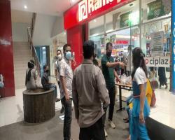 Cegah Kerumunan Di Pusat Perbelanjaan 