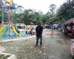 Kolam Renang CMJ Dengan Adaya Himbawan