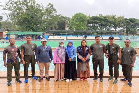 Yonif Raider 300  Bjw Membantu Anak an