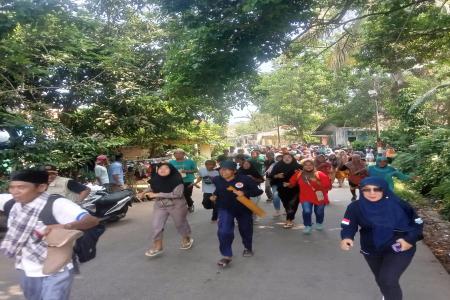 Warga Cigondang Labuan Lakukan Simulas