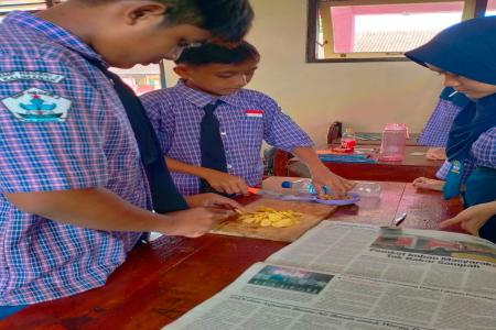 SMPN 3 KALIMANAH GUNCANG DUNIA PEN