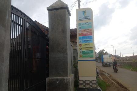 KADES DAN DIREKTUR BUMDES  KEDUNGM