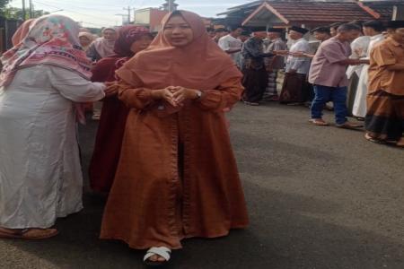 SEJARAH HALAL BIHALAL HINGGA JADI 