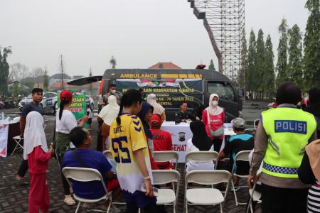 CAR FREE DAY, POLRES KENDAL BERI P