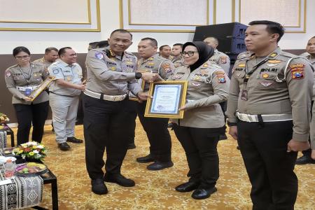 UNGKAP KASUS TABRAK LARI TERBANYAK