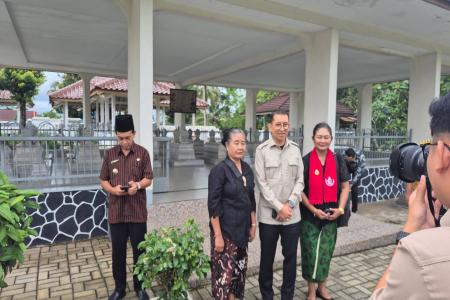 Menteri Kebudayaan Fadli Zoom Msc Ziar