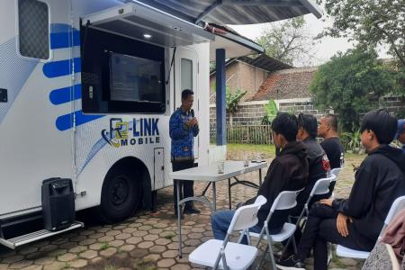 BNN JABAR DAN YAIR INDONESIA BERSI
